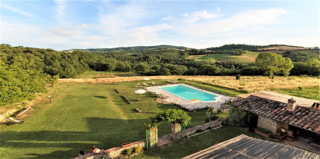 הוילה Monte Castello di Vibio Campo Al Vento - Country Farm מראה חיצוני תמונה